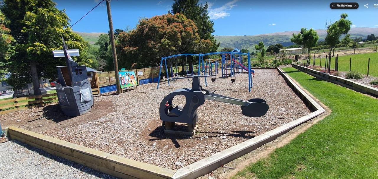 Roxburgh Clutha Gold Top 10 Holiday Park Exteriör bild